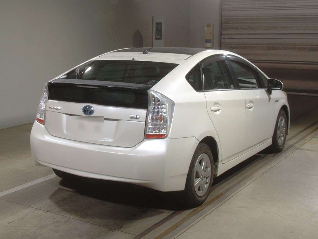 2009 Toyota Prius ZVW30[1]