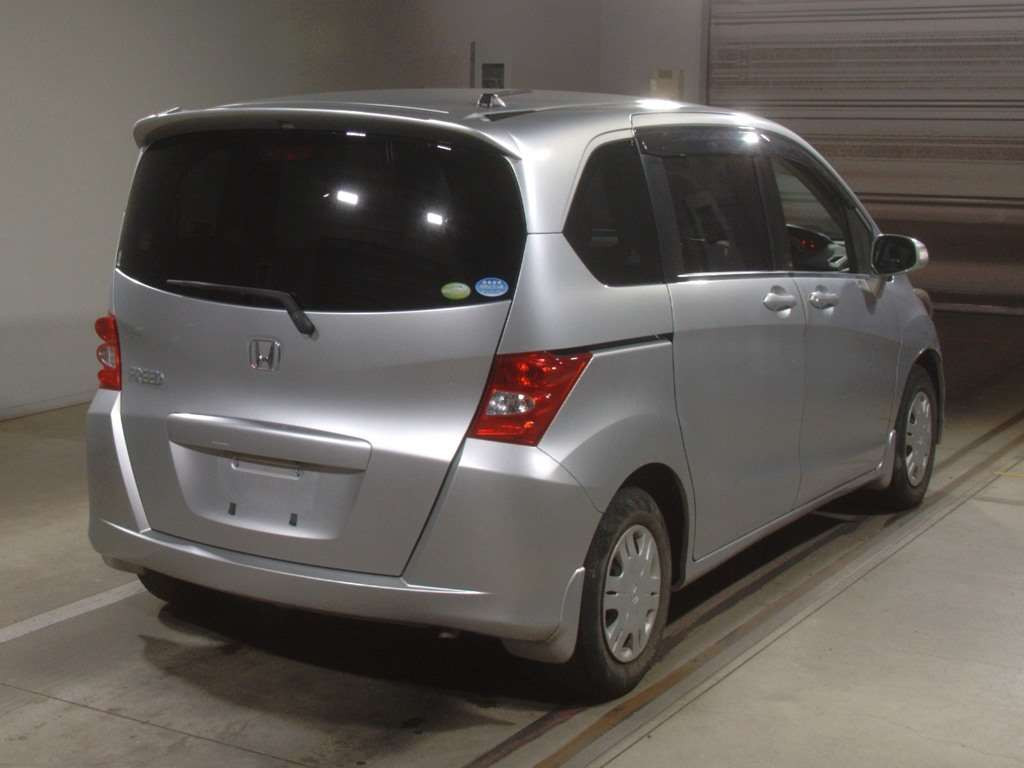 2009 Honda Freed GB3[1]