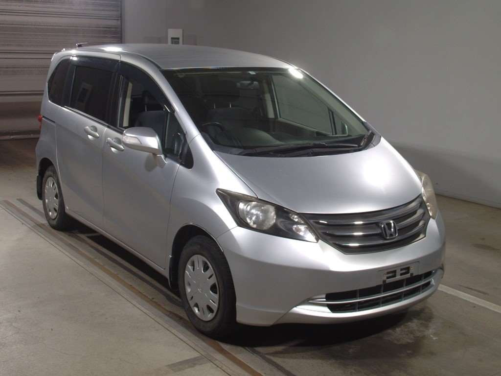 2009 Honda Freed GB3[2]