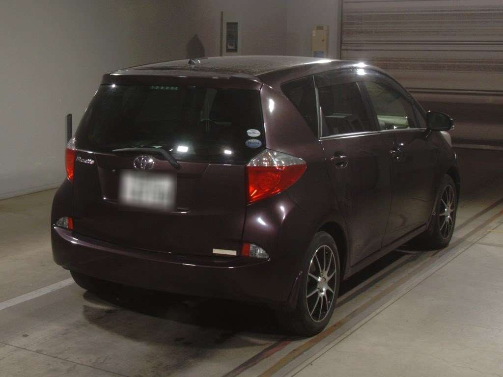 2012 Toyota Ractis NCP120[1]