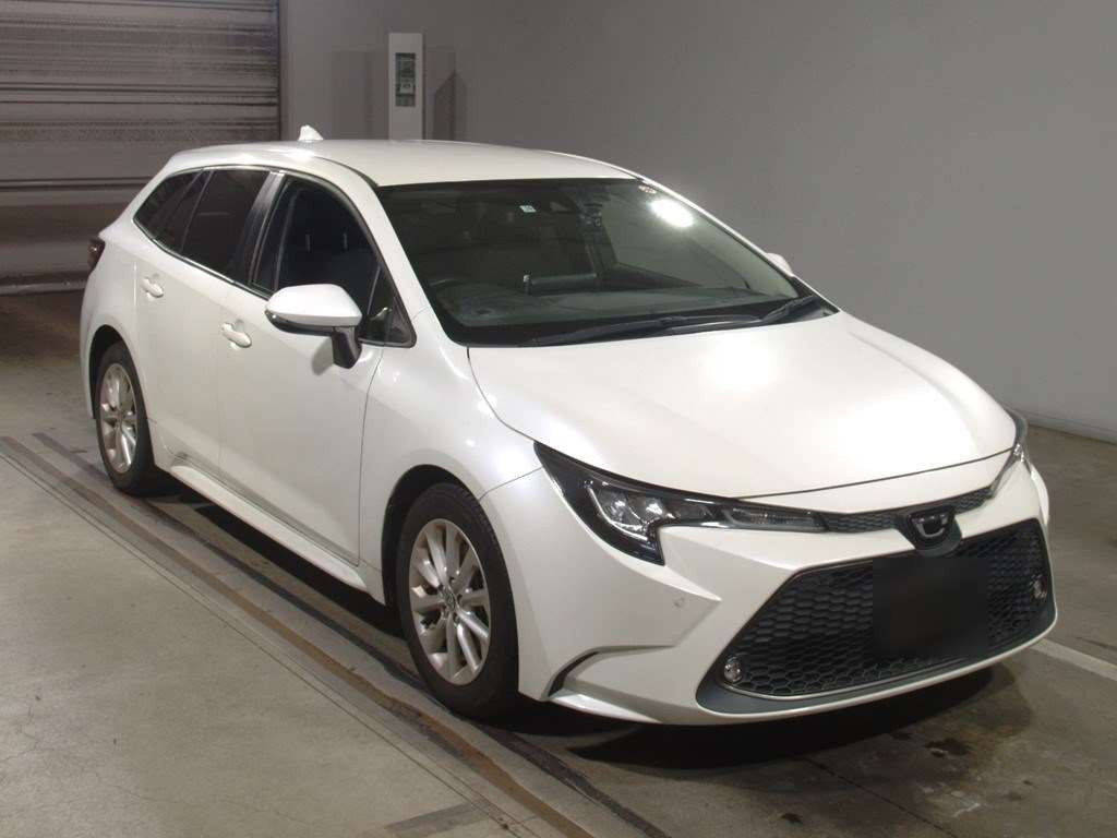 2019 Toyota Corolla Touring Wagon ZRE212W[2]