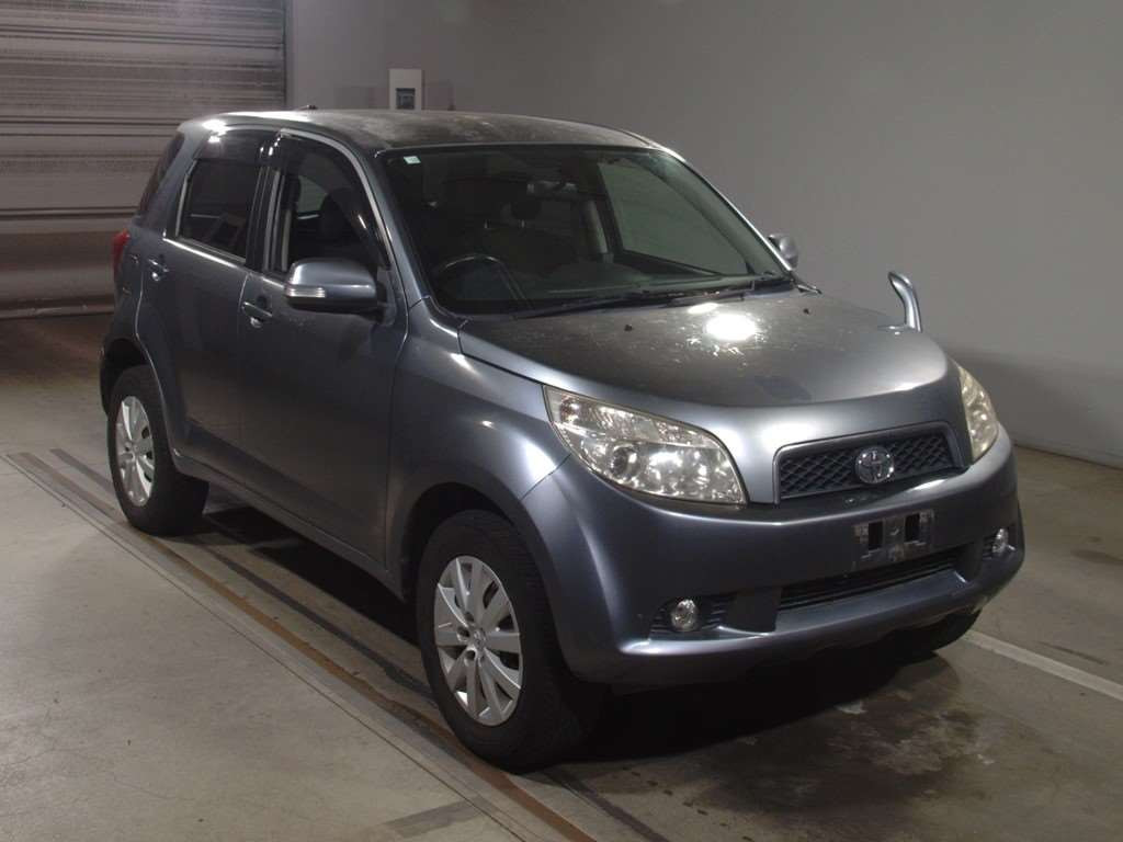 2006 Toyota Rush J210E[2]