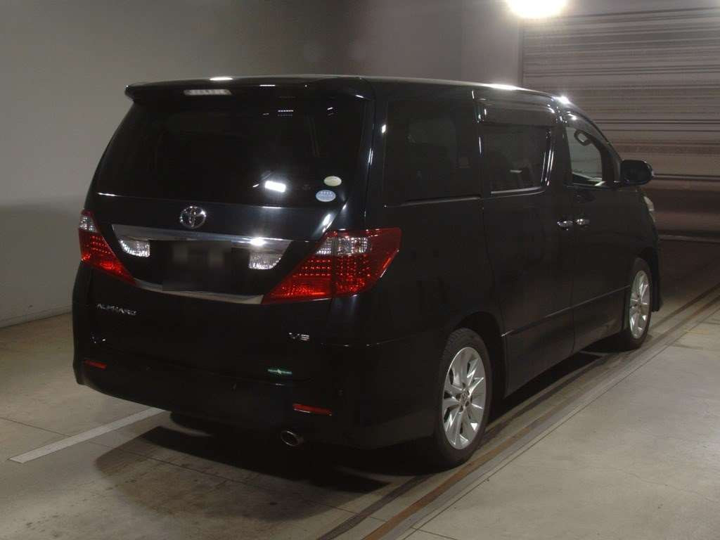 2010 Toyota Alphard GGH25W[1]