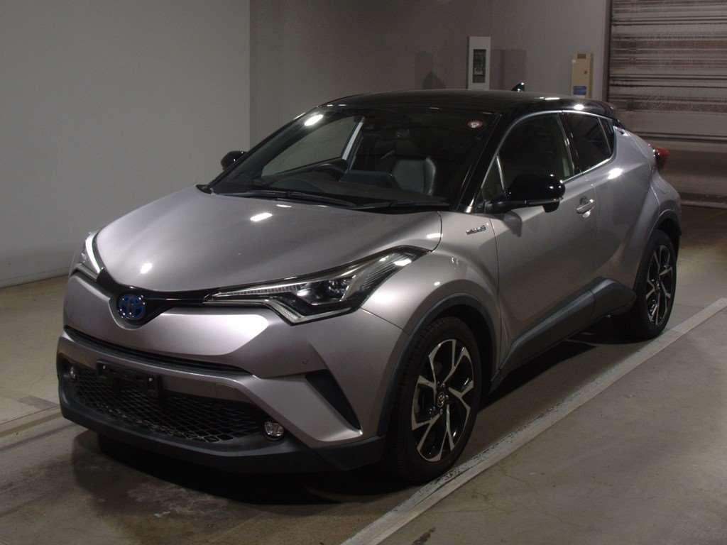 2018 Toyota C-HR ZYX10[0]