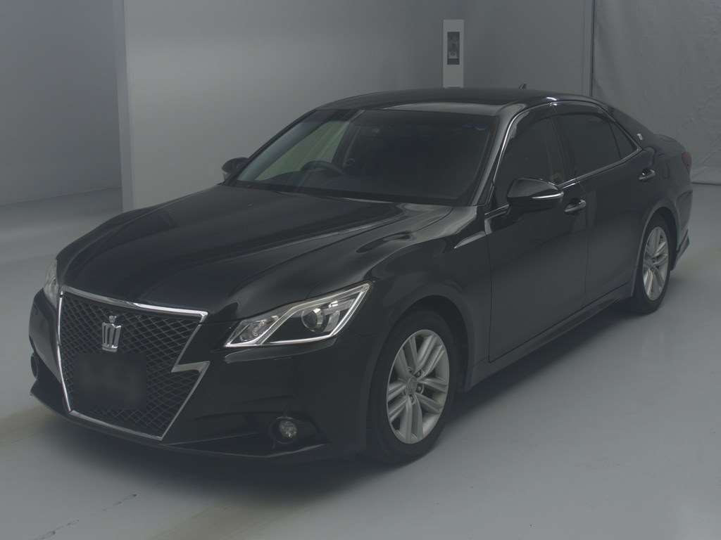 2014 Toyota Crown GRS210[0]