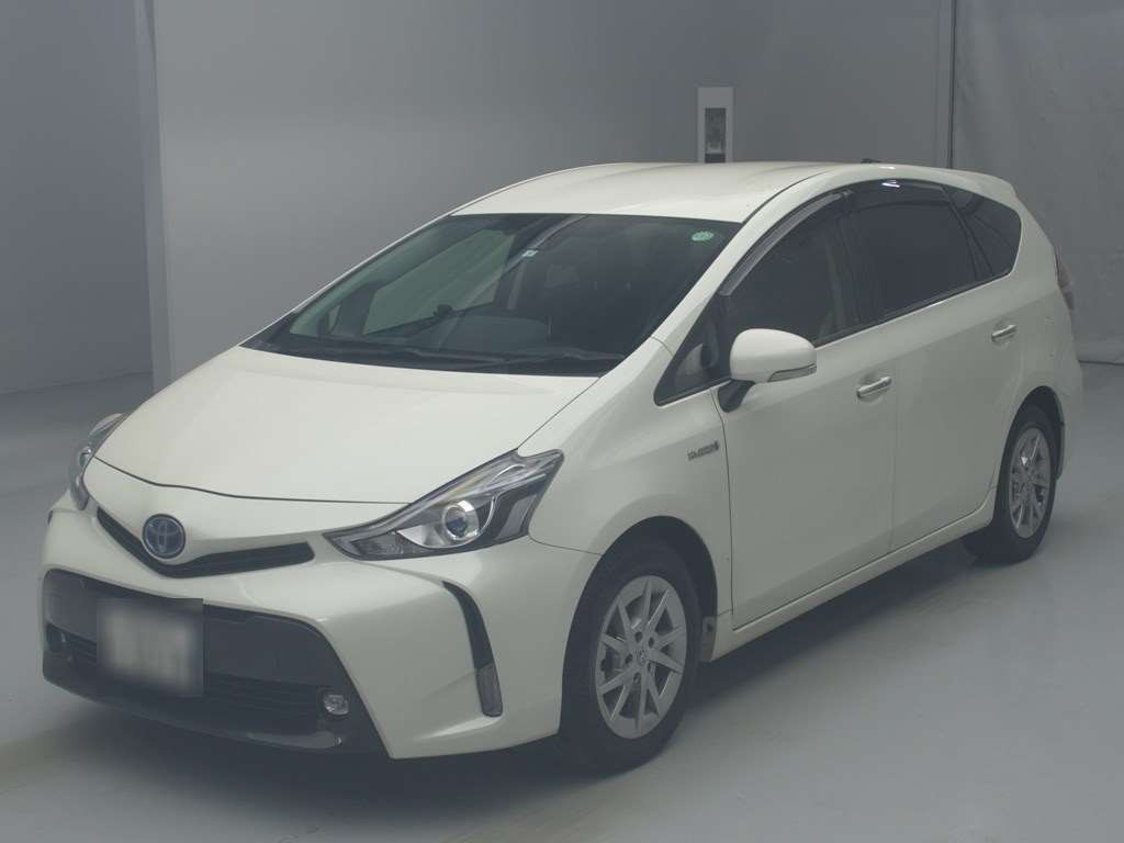 2019 Toyota Prius alpha ZVW41W[0]