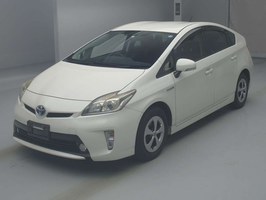 2013 Toyota Prius ZVW30[0]