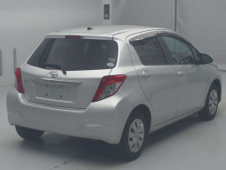 2011 Toyota Vitz