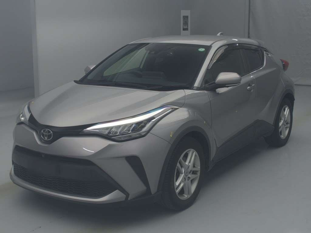 2020 Toyota C-HR NGX10[0]