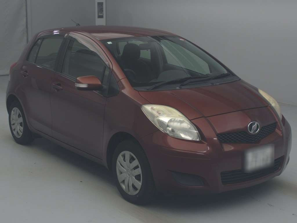 2010 Toyota Vitz KSP90[2]