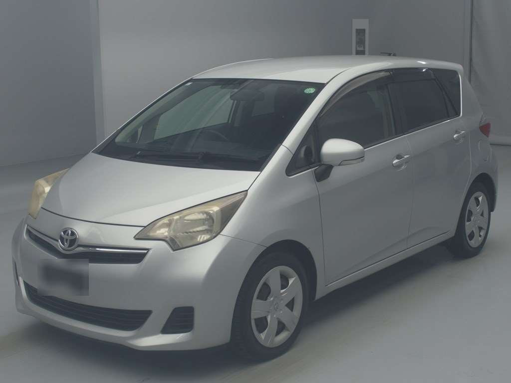 2011 Toyota Ractis NCP120[0]