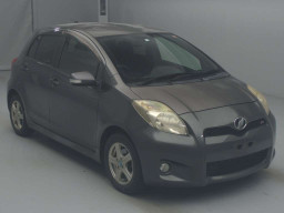 2009 Toyota Vitz