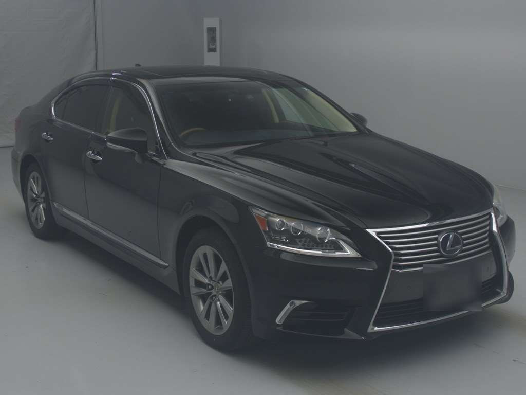 2013 Lexus LS UVF45[2]