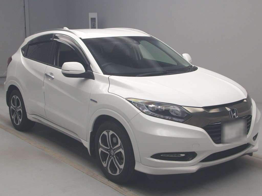 2016 Honda VEZEL RU3[2]