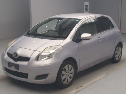 2010 Toyota Vitz