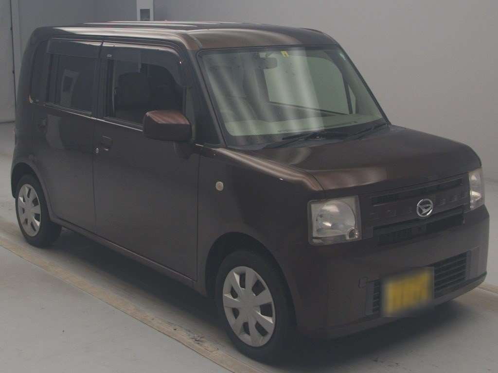 2016 Daihatsu Move Conte L575S[2]