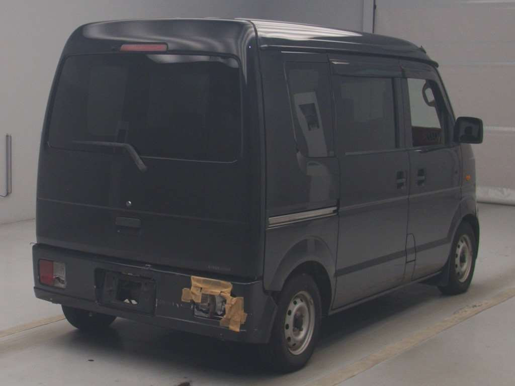 2011 Suzuki Every DA64V[1]