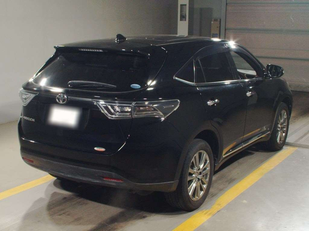 2016 Toyota Harrier ZSU60W[1]