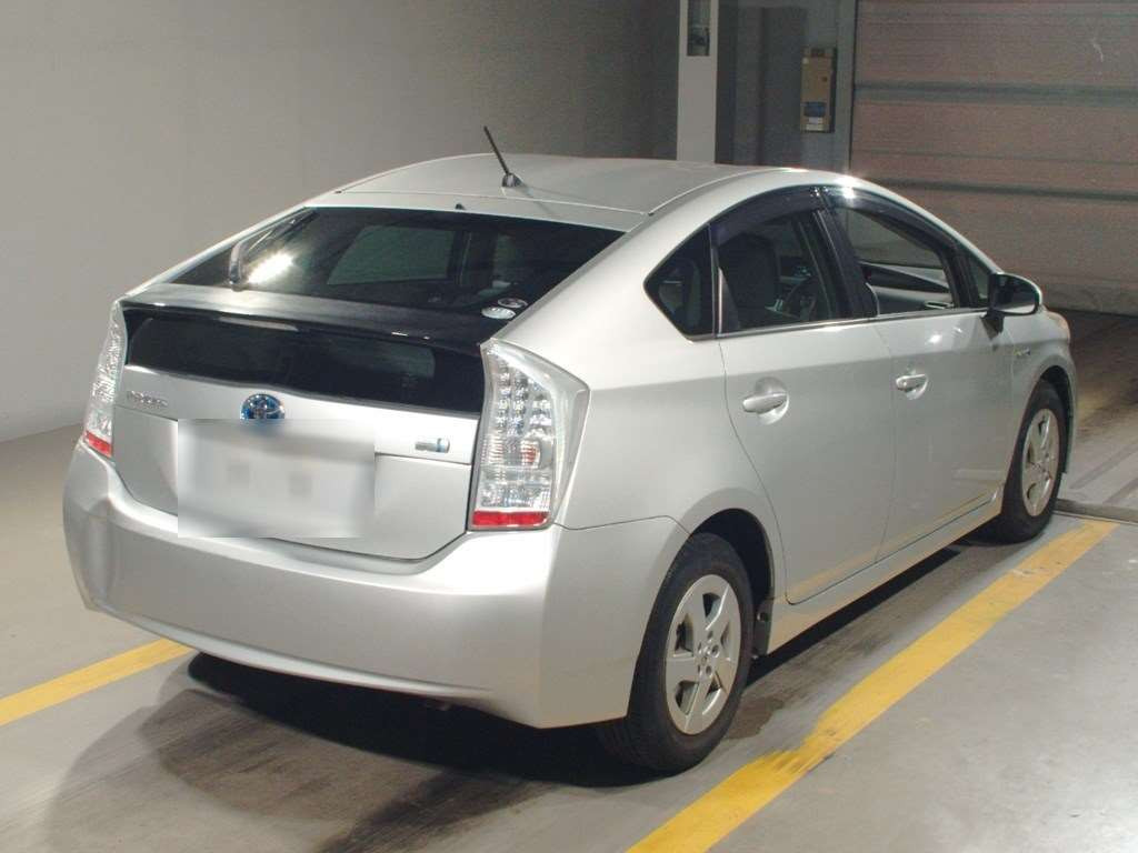 2009 Toyota Prius ZVW30[1]