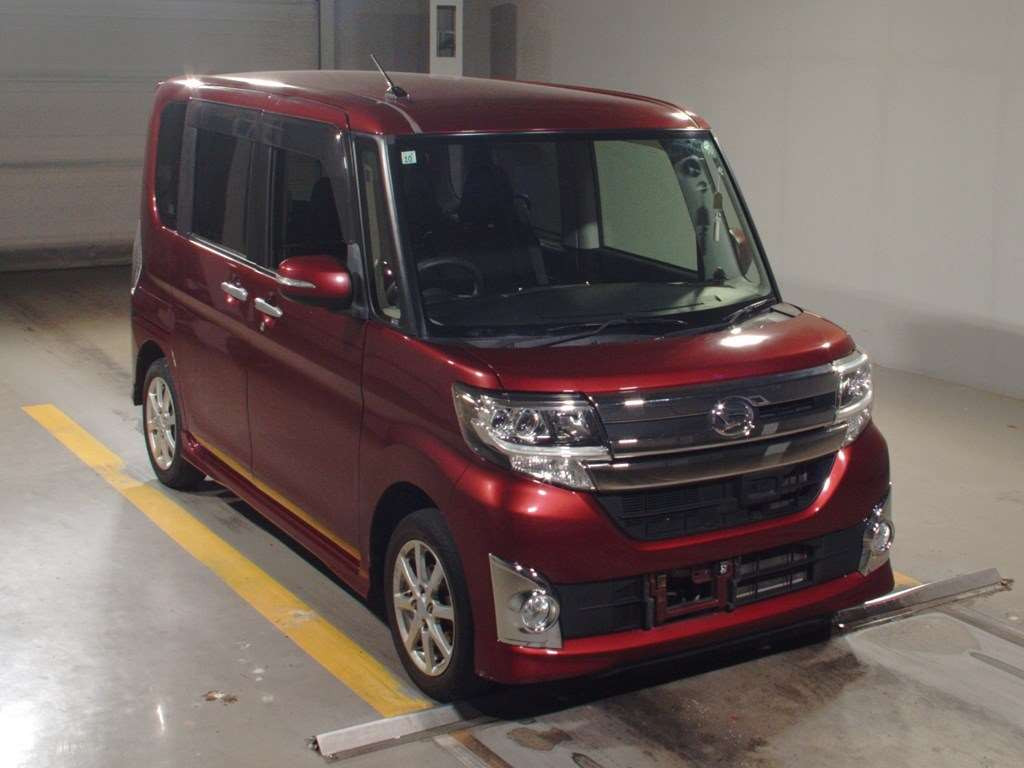 2014 Daihatsu Tanto LA600S[2]