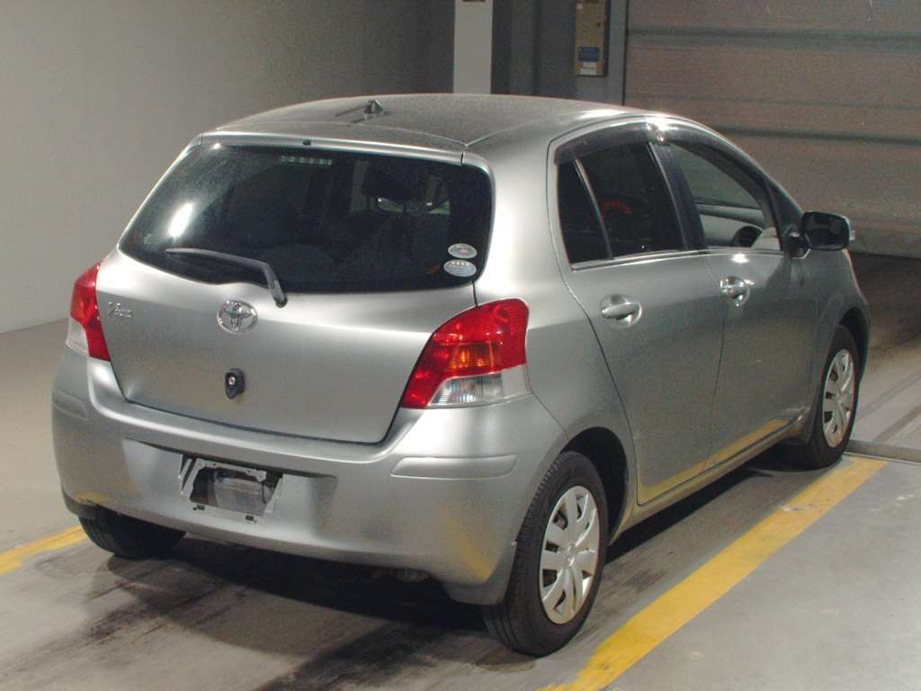 2009 Toyota Vitz KSP90[1]