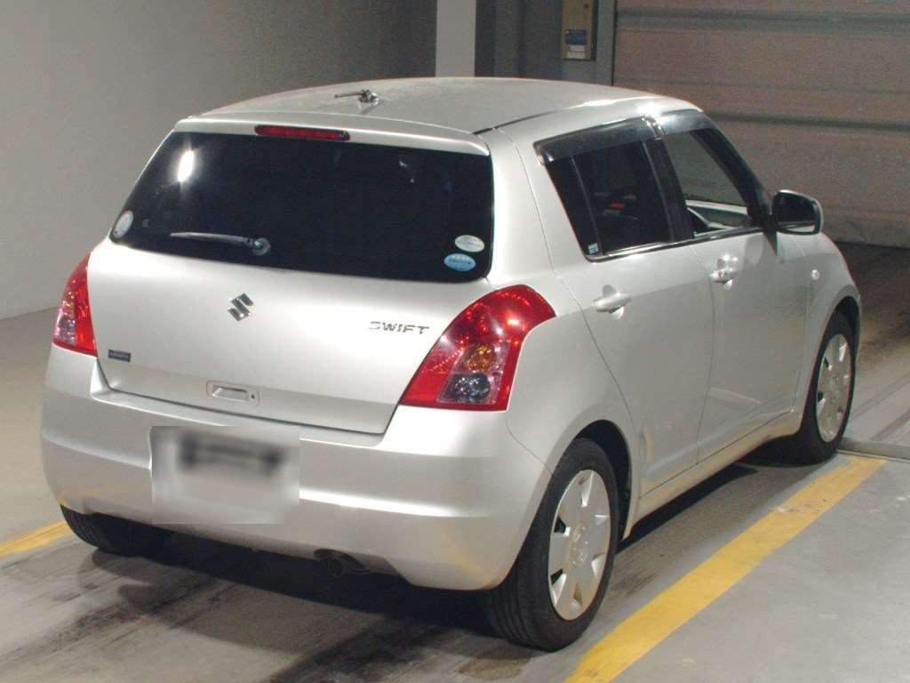 2008 Suzuki Swift ZC71S[1]