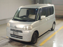 2009 Daihatsu Tanto