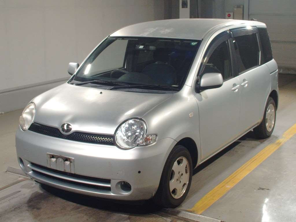 2004 Toyota Sienta NCP81G[0]