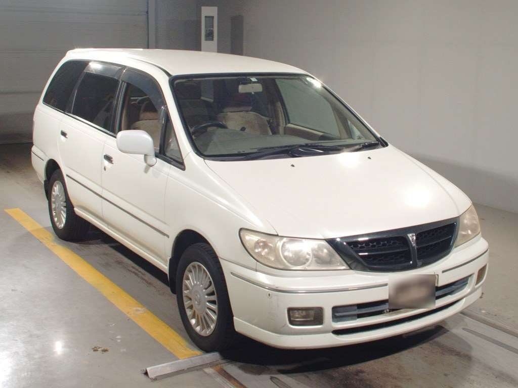 2002 Nissan Presage TU30[2]