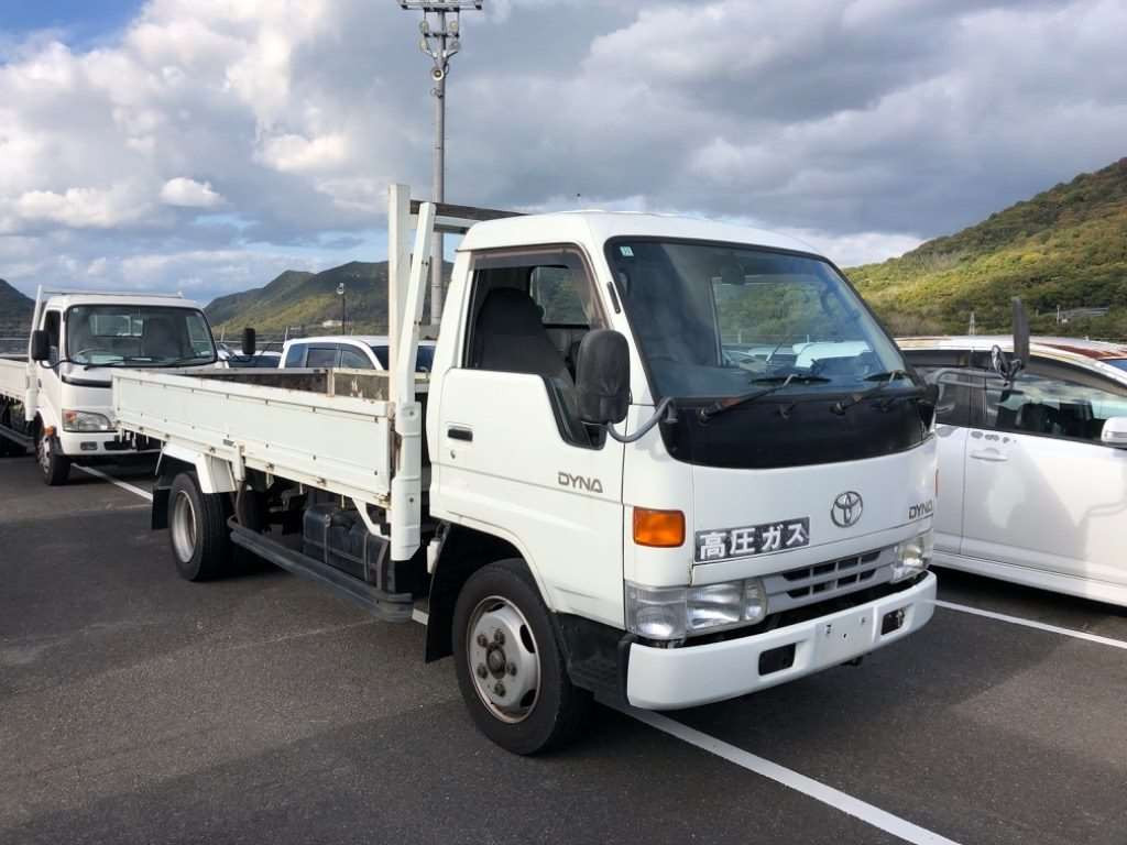 1997 Toyota Dyna Truck BU147[2]