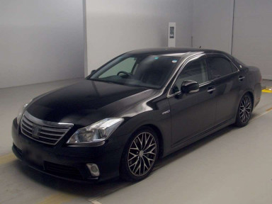 2011 Toyota Crown Hybrid