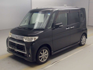 2011 Daihatsu Tanto