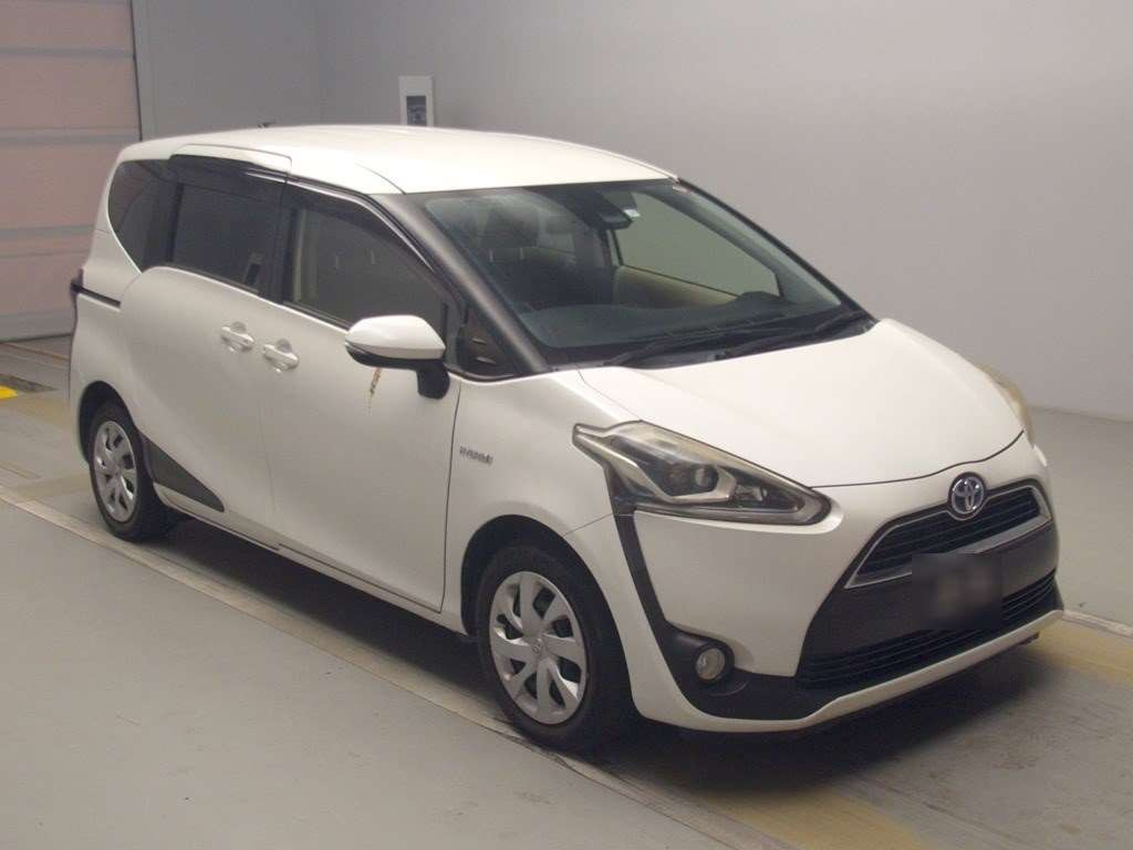 2015 Toyota Sienta NHP170G[2]