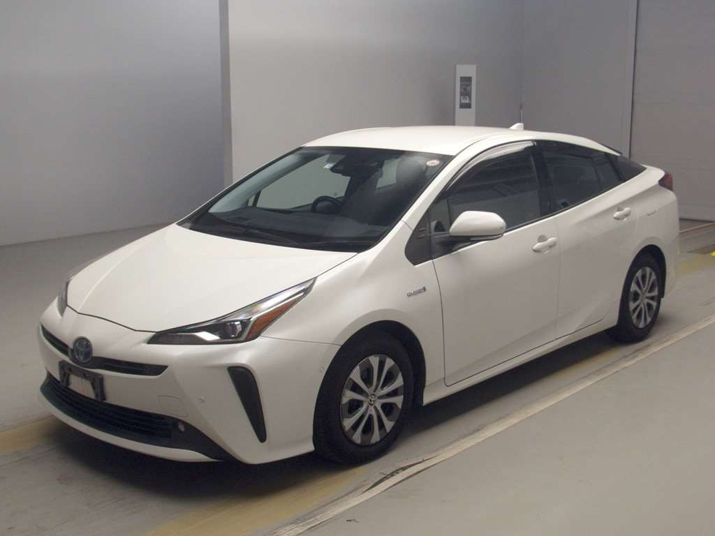 2019 Toyota Prius ZVW51[0]