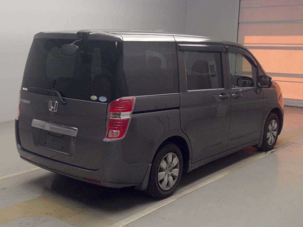 2011 Honda Step WGN RK1[1]