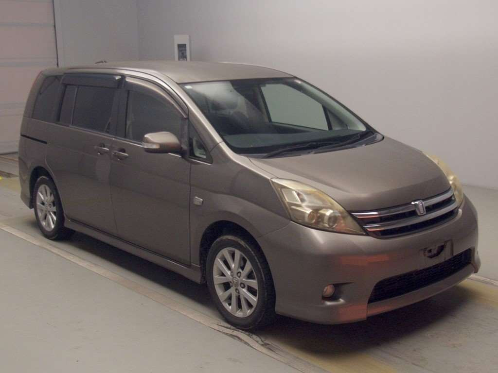 2008 Toyota Isis ANM10W[2]