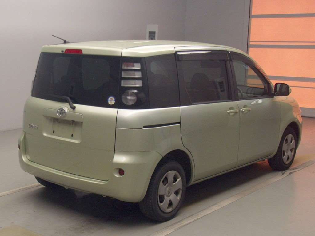 2008 Toyota Sienta NCP81G[1]