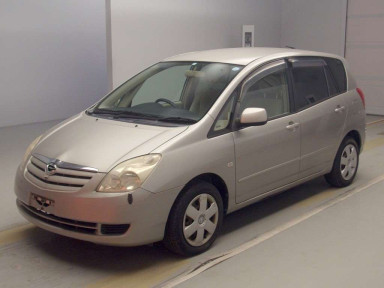 2003 Toyota Corolla Spacio