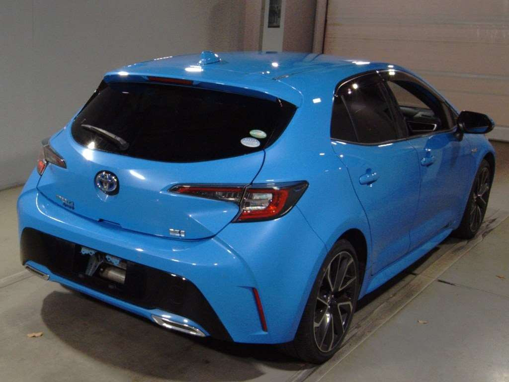 2019 Toyota Corolla Sports ZWE211H[1]