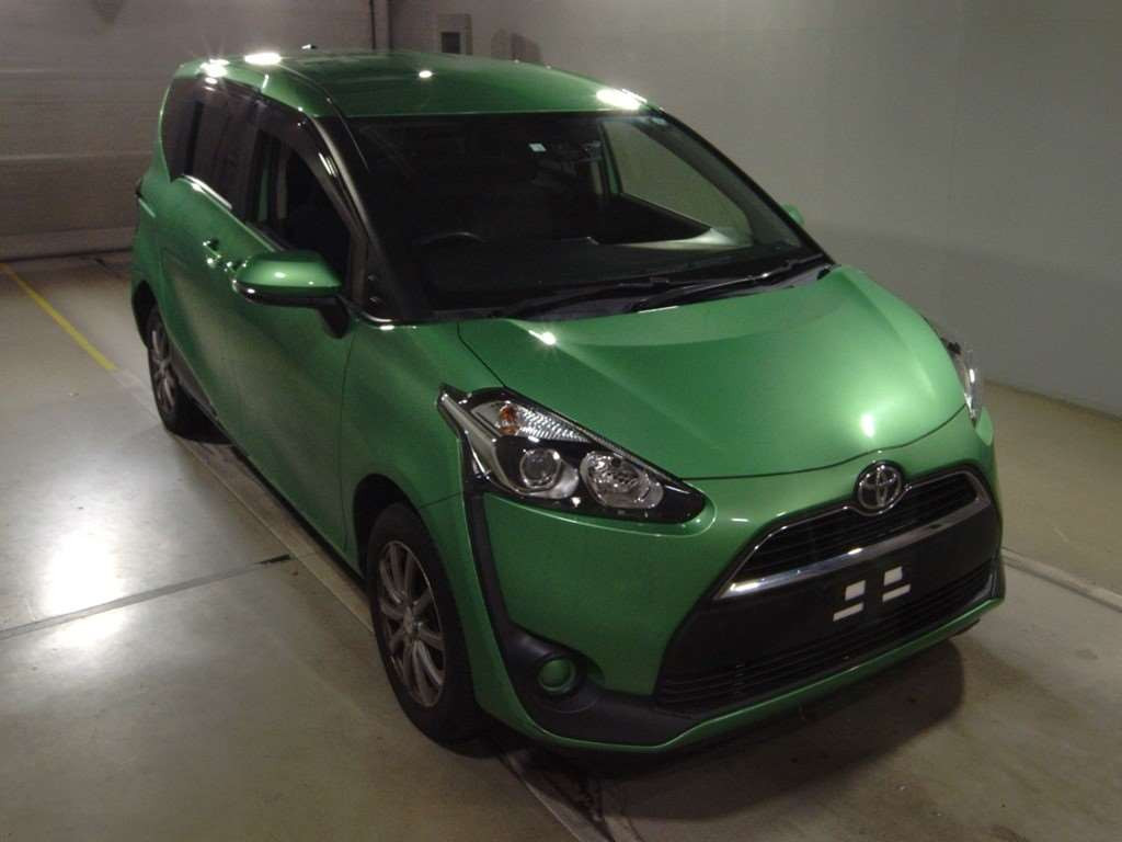 2016 Toyota Sienta NCP175G[2]