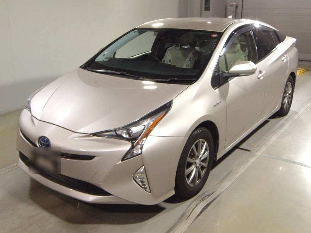 2016 Toyota Prius ZVW55[0]