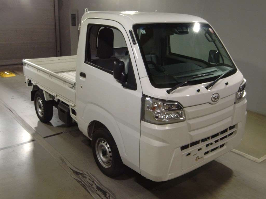 2020 Daihatsu Hijet Truck S510P[2]