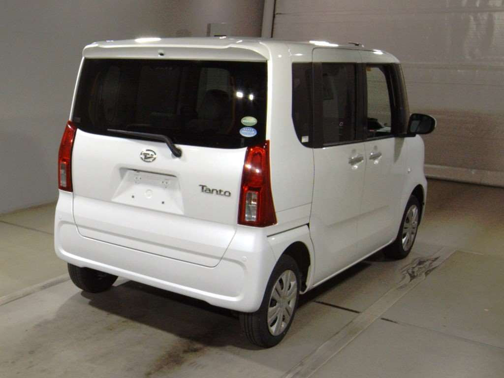 2019 Daihatsu Tanto LA660S[1]