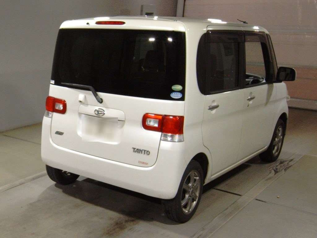 2013 Daihatsu Tanto L375S[1]