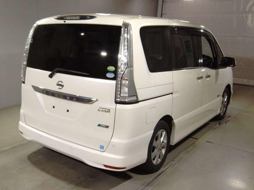 2015 Nissan Serena HFC26[1]