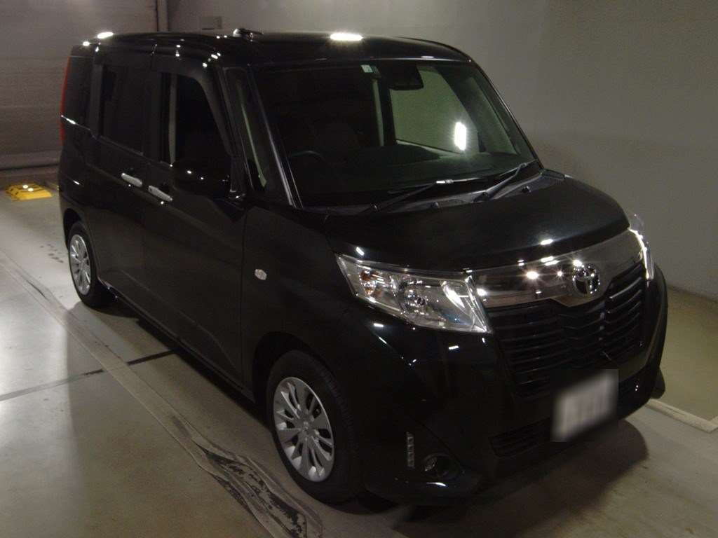 2020 Toyota Roomy M900A[2]