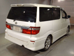 2004 Toyota Alphard