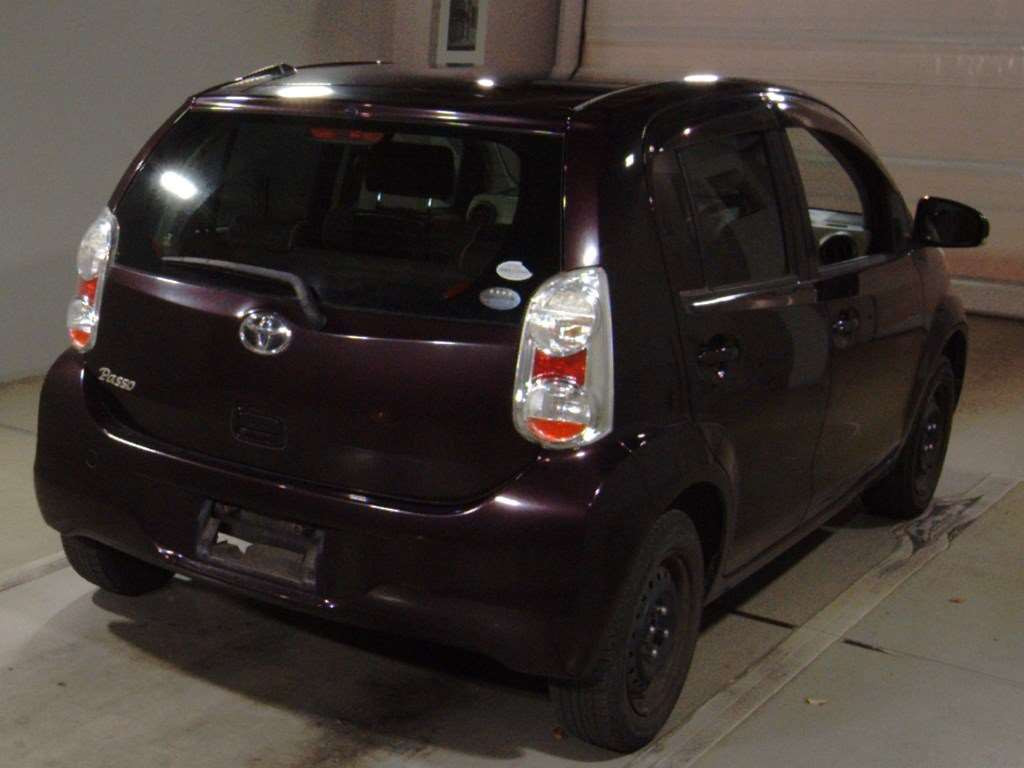 2011 Toyota Passo KGC30[1]