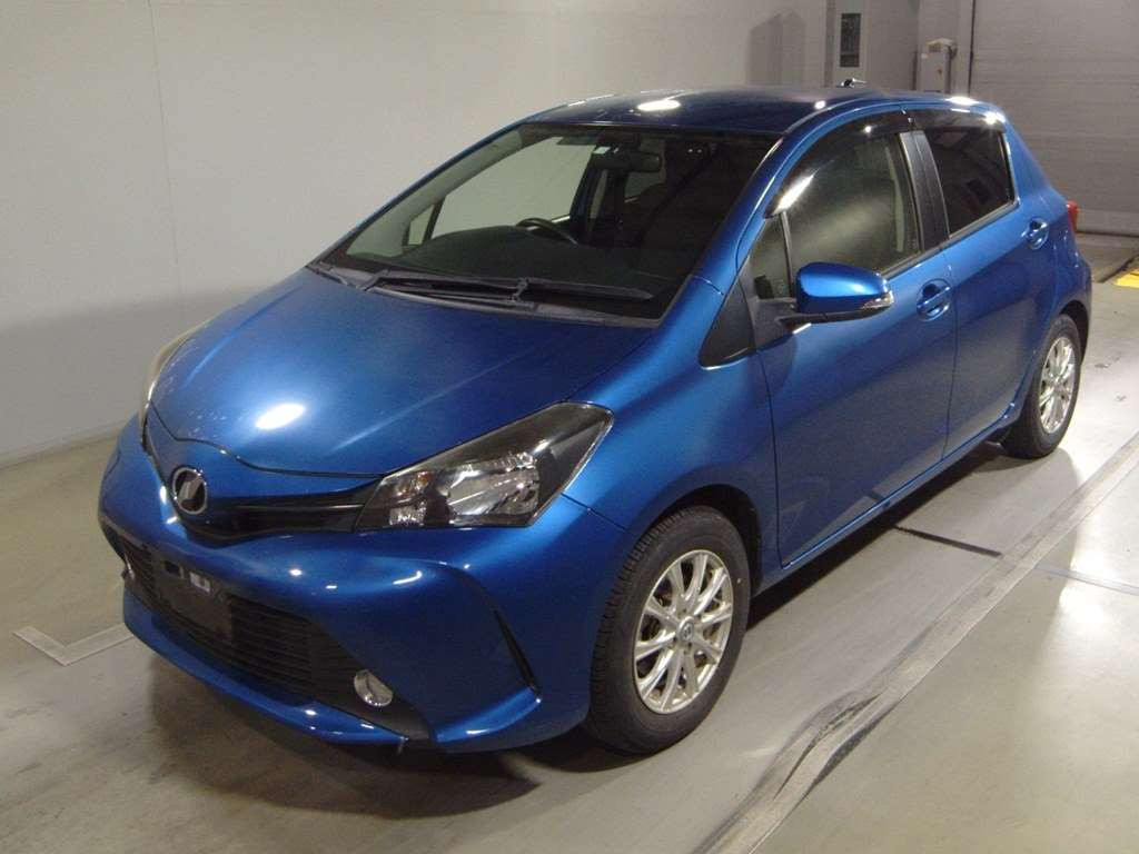 2014 Toyota Vitz NSP130[0]