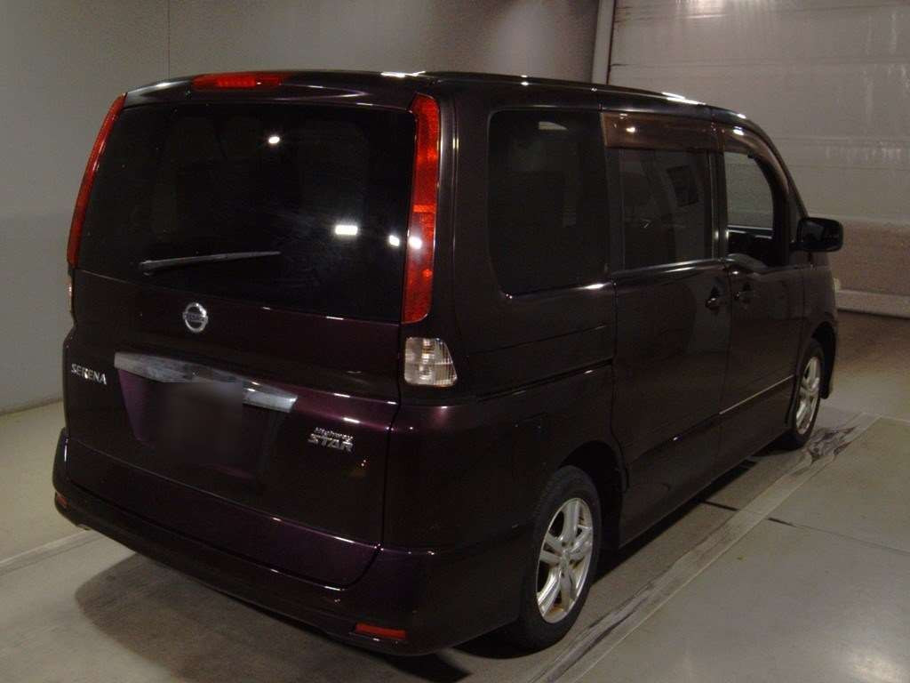 2006 Nissan Serena CC25[1]